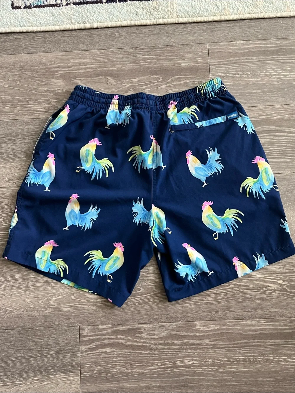 Chubbies The Fowl Plays trunks size Medium - Picture 3 of 4